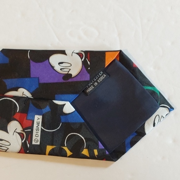 Mickey Mouse Tie Disney Multi-Color Cartoon Expressions Comic - Picture 6 of 7